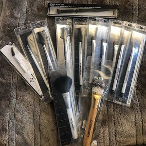 NWT Makeup Brush Lot 💄💋